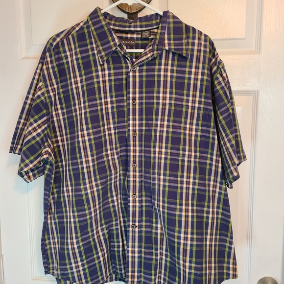 St. John's Bay Men's Classic Short Sleeve Button Down Shirt,  Size: XL - Picture 2 of 11